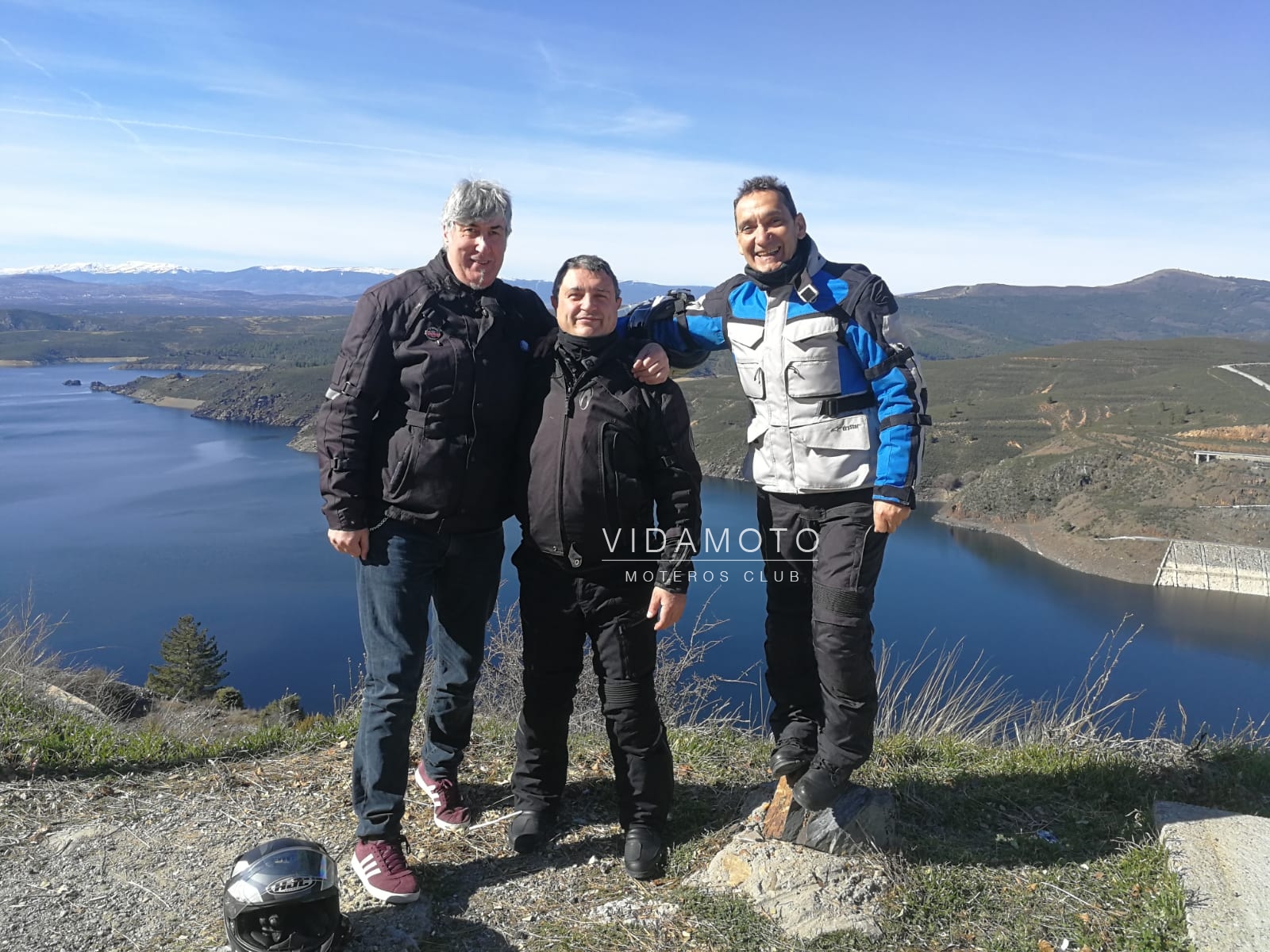 2019-02-17 16.07.48-1