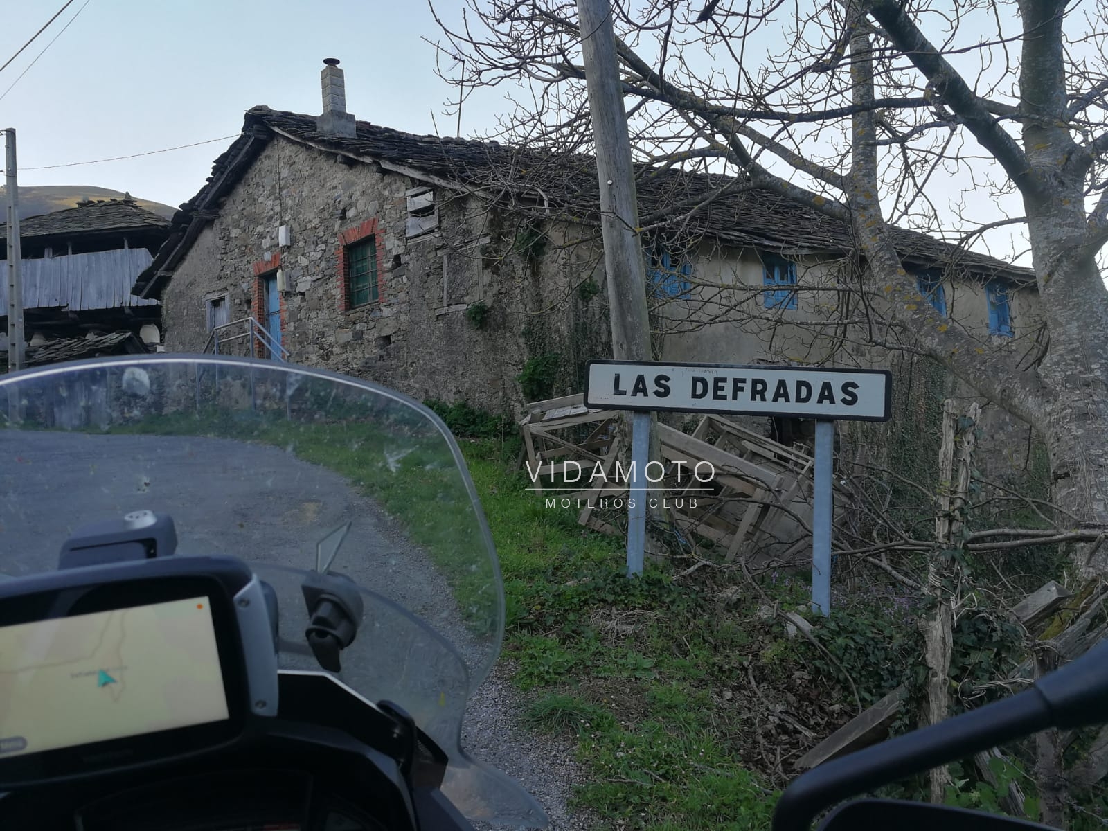 2019-03-16 23.54.33-8